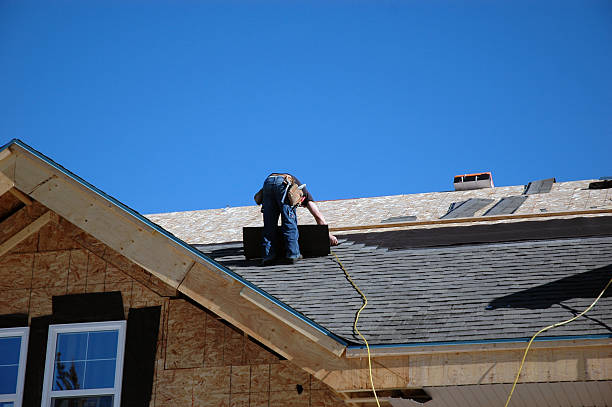 Best Roofing Contractor Near Me  in Maple Heights Lake Desire, WA
